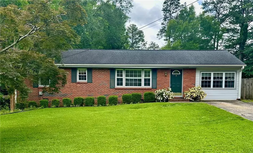 1468 Spruce DR SE, Smyrna, GA 30080