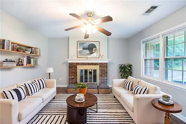 Conyers, GA 30094,604 Hamlet CT SE