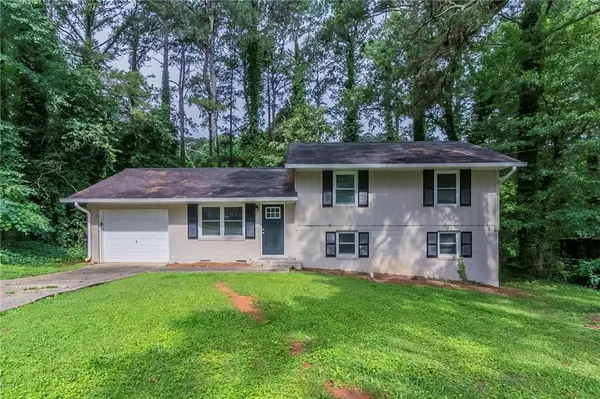 1539 Pine Glen CIR,  Decatur,  GA 30035