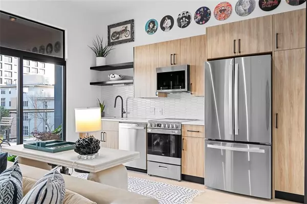 Atlanta, GA 30308,567 Ponce De Leon AVE NE #606