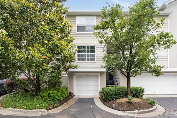 4248 River Green DR #305, Atlanta, GA 30327