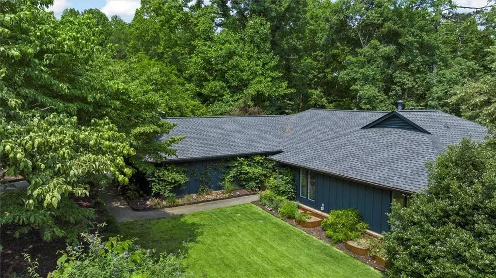 11785 Mountain Laurel DR, Roswell, GA 30075