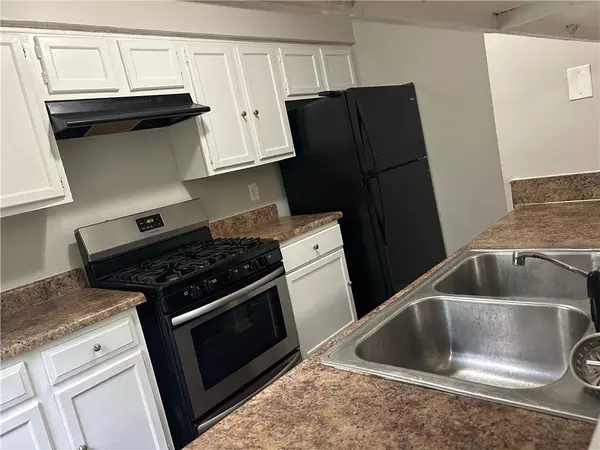 Decatur, GA 30034,3951 Mcgill DR