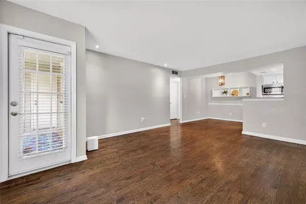 Atlanta, GA 30342,3063 Chastain Park CT NE