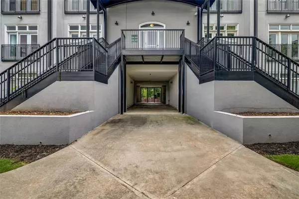 502 SW PRYOR ST SW #325, Atlanta, GA 30312