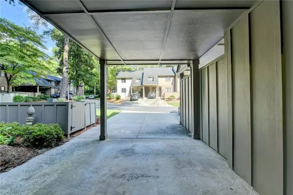 Marietta, GA 30067,882 Cedar Canyon SQ SE