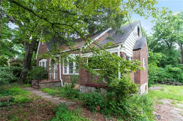 Atlanta, GA 30310,1699 Emerald AVE SW