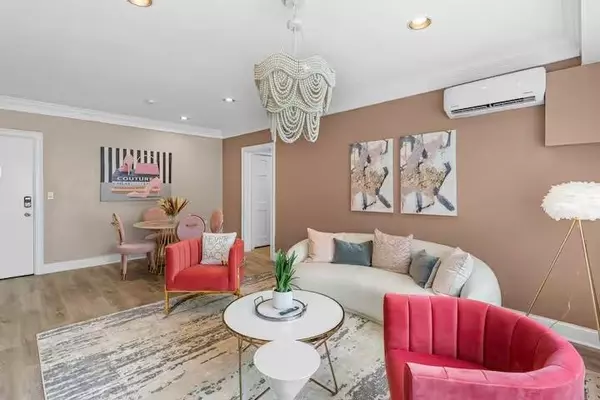 Atlanta, GA 30319,3645 Peachtree RD NE #101