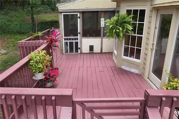 Duluth, GA 30096,2621 Garland WAY