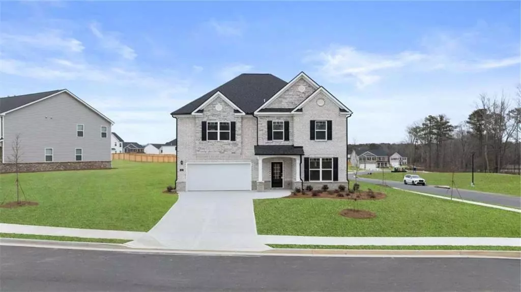 1179 Blue Juniper CIR, Loganville, GA 30052