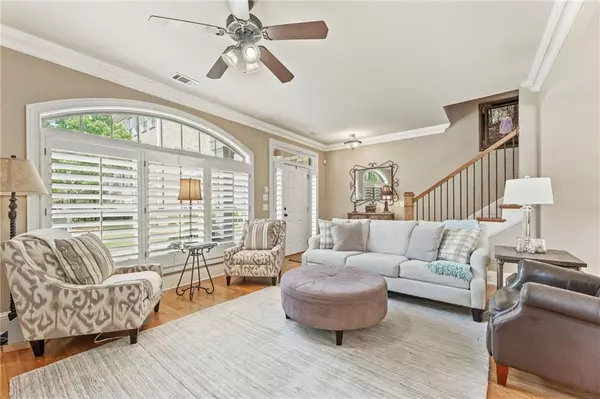 Johns Creek, GA 30022,5029 Rosalie RD