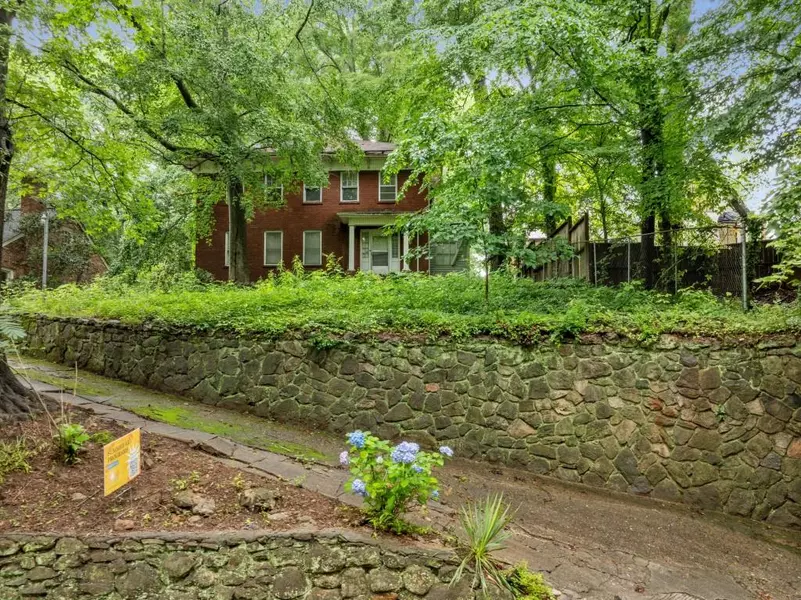 1478 Oxford RD NE, Atlanta, GA 30307