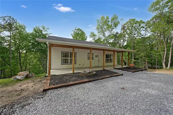 Talking Rock, GA 30175,2562 Ravencliff RD