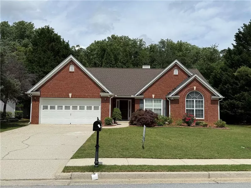 1245 Mulberry Mill LN, Lawrenceville, GA 30043