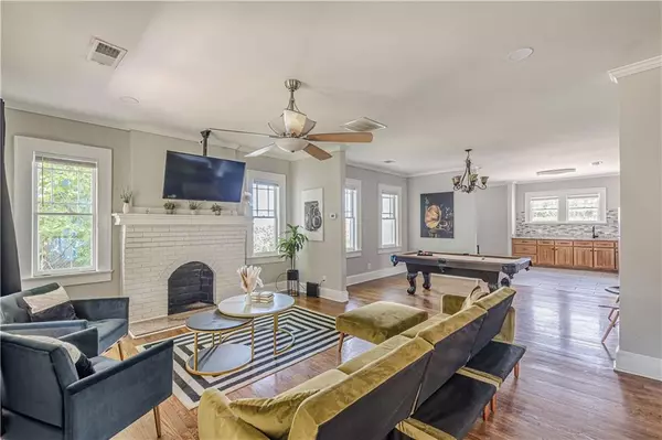 975 Dill AVE SW, Atlanta, GA 30310