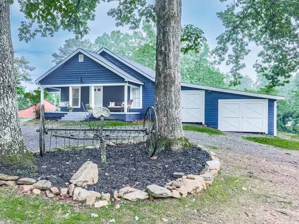 776 Green DR, Canton, GA 30114