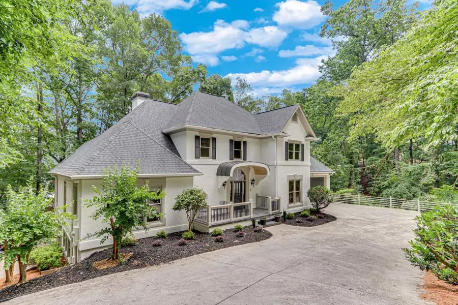 2230 Huntingdon CT, Gainesville, GA 30506