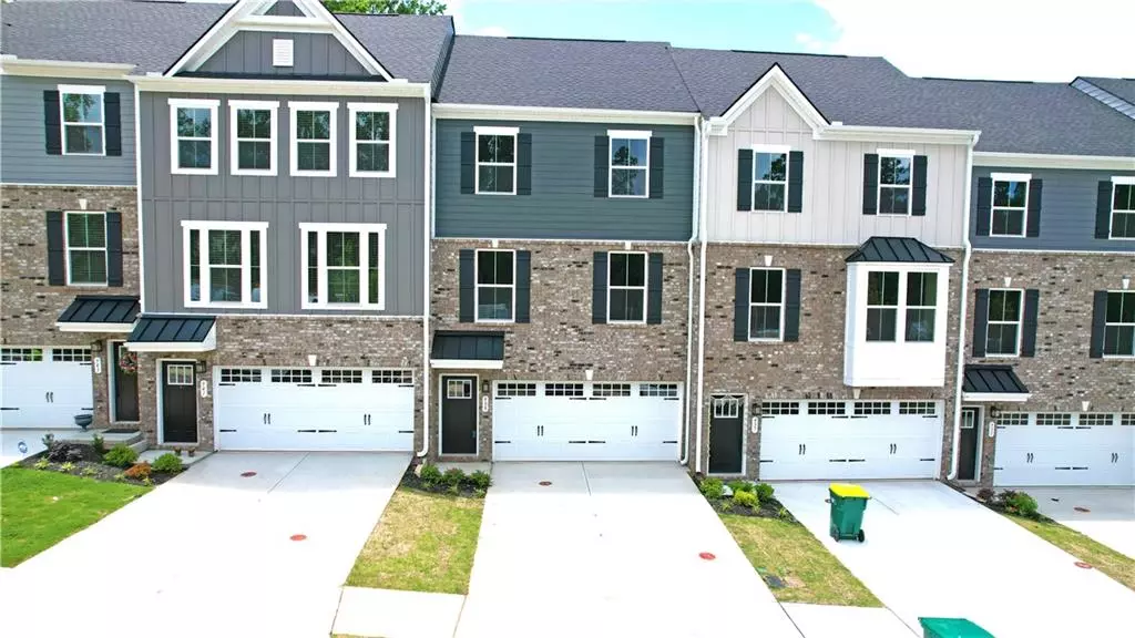 939 Woods Chapel RD, Sugar Hill, GA 30518