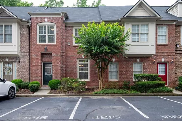 1215 Harris Commons PL,  Roswell,  GA 30076