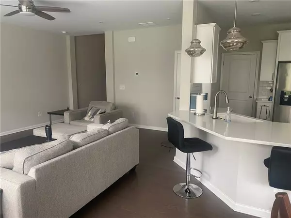 Woodstock, GA 30189,209 Ellis LN