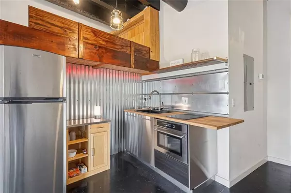 Atlanta, GA 30309,878 NE PEACHTREE ST NE #326