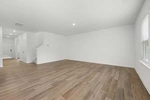 Hampton, GA 30228,1204 Arnhem DR