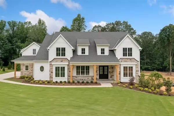 615 Claxton LN, Milton, GA 30004