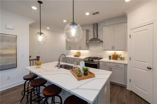 Johns Creek, GA 30022,1007 Crown Oak ST #45