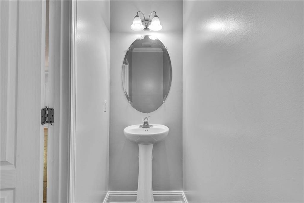 Peachtree Corners, GA 30092,5211 Montine Way