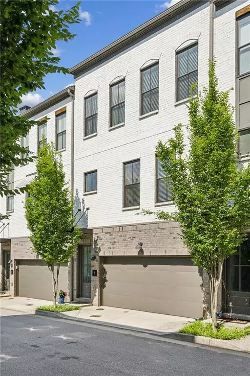 215 Arizona AVE NE #3, Atlanta, GA 30307
