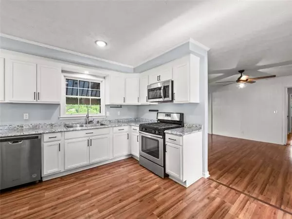 Monroe, GA 30656,617 Lakeview DR