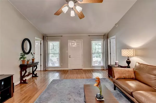 Decatur, GA 30033,3232 Valaire DR