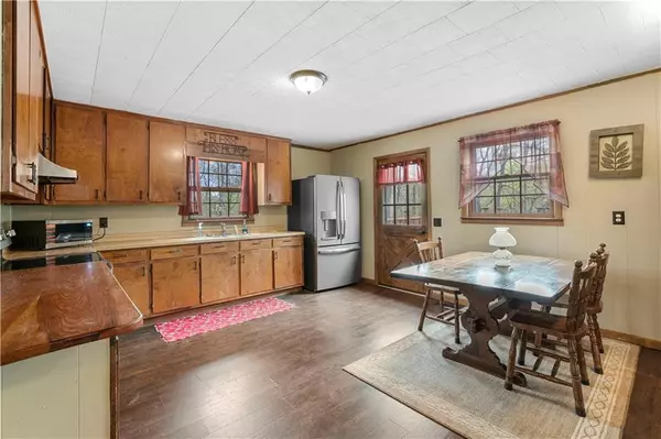 Cleveland, GA 30528,2144 Goat Neck RD