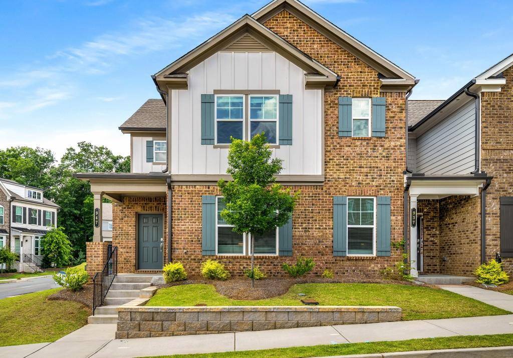 947 Edwin LN, Sugar Hill, GA 30518