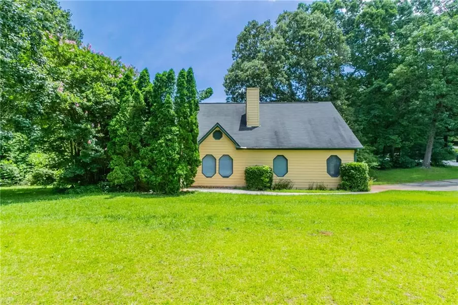 10 Briarcliff PL, Stockbridge, GA 30281