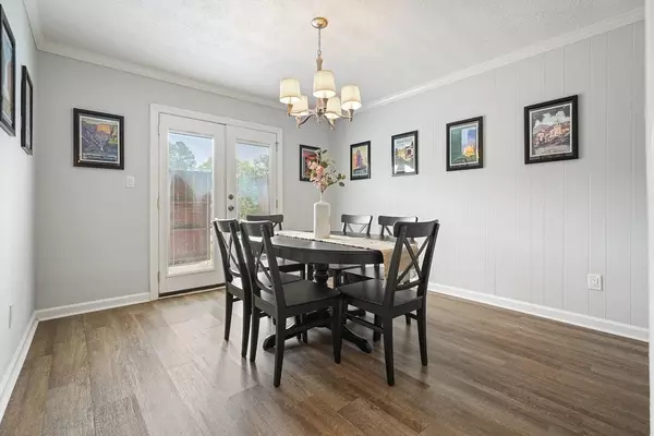 Marietta, GA 30068,4977 MEADOW LN