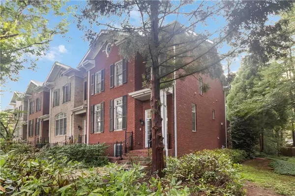 4280 Kingston Gate CV, Atlanta, GA 30341