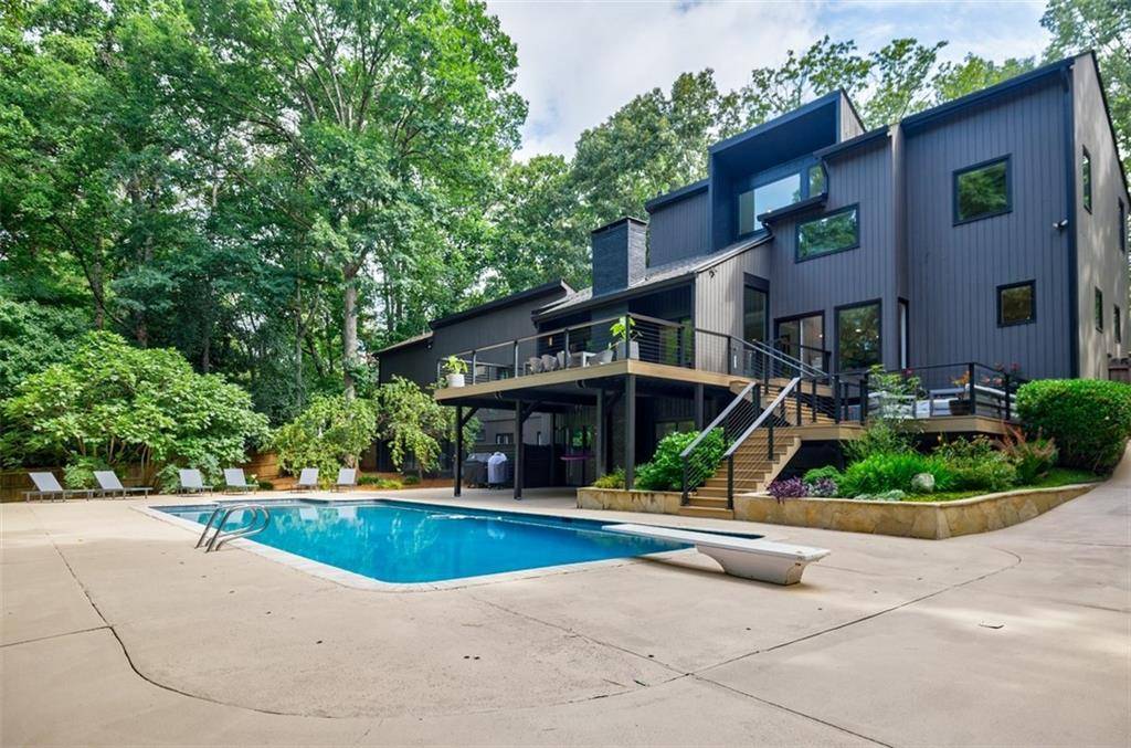 1510 Chevron DR, Sandy Springs, GA 30350