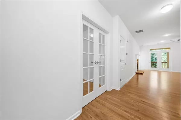 Canton, GA 30114,238 Balsam DR