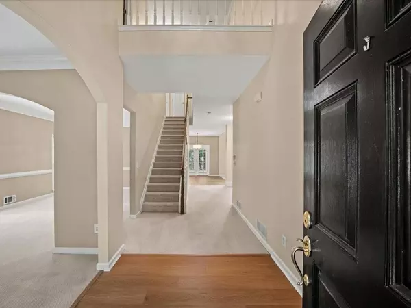 Sandy Springs, GA 30328,740 Orchard CT