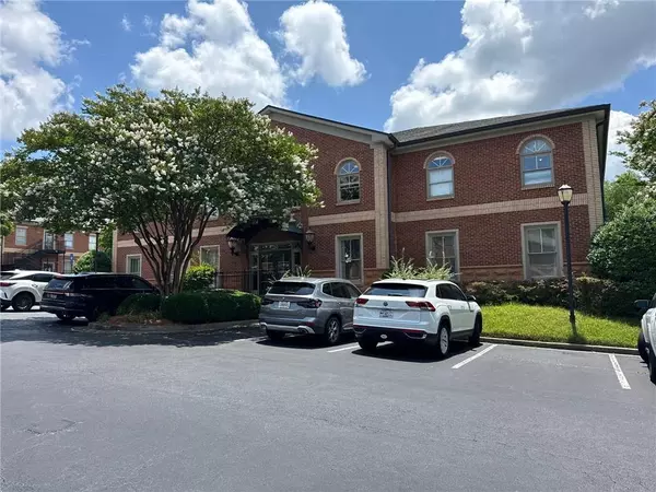 4080 Mcginnis Ferry RD #404, Alpharetta, GA 30005