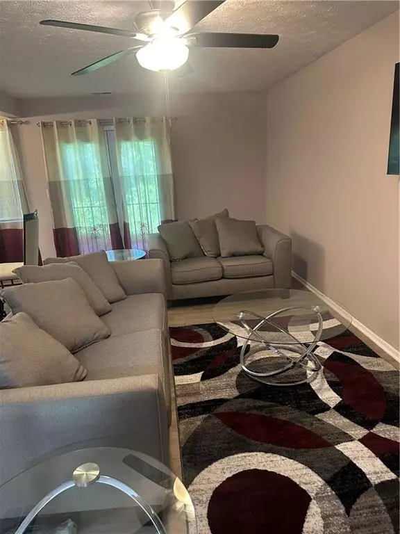1412 Pine Tree TRL, Atlanta, GA 30349