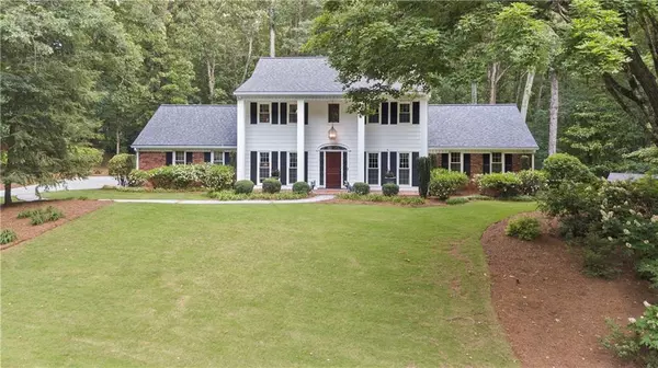 Roswell, GA 30075,260 Waverly Hall DR