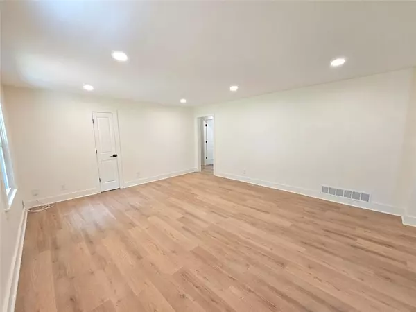 Marietta, GA 30064,705 STEWART CIR NW