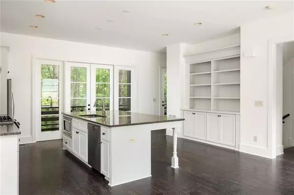 Chattahoochee Hills, GA 30268,9071 Selborne LN