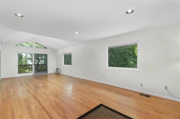 Atlanta, GA 30329,1102 Rogeretta DR NE