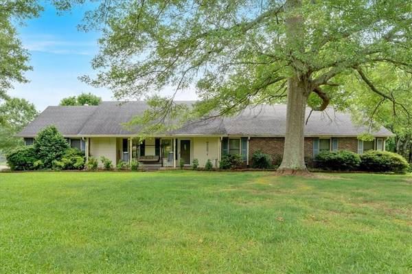 270 Oakwood Drive, Cedartown, GA 30125