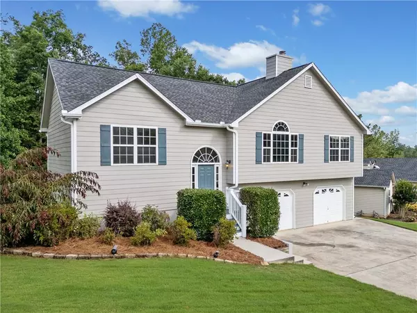 42 Oak Springs LN,  Dallas,  GA 30132