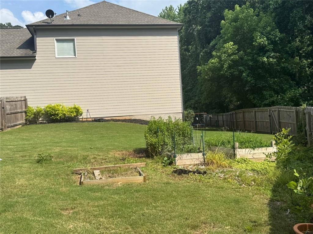 Kennesaw, GA 30144,459 NE Current Ct