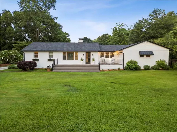 320 N Church ST, Winterville, GA 30683